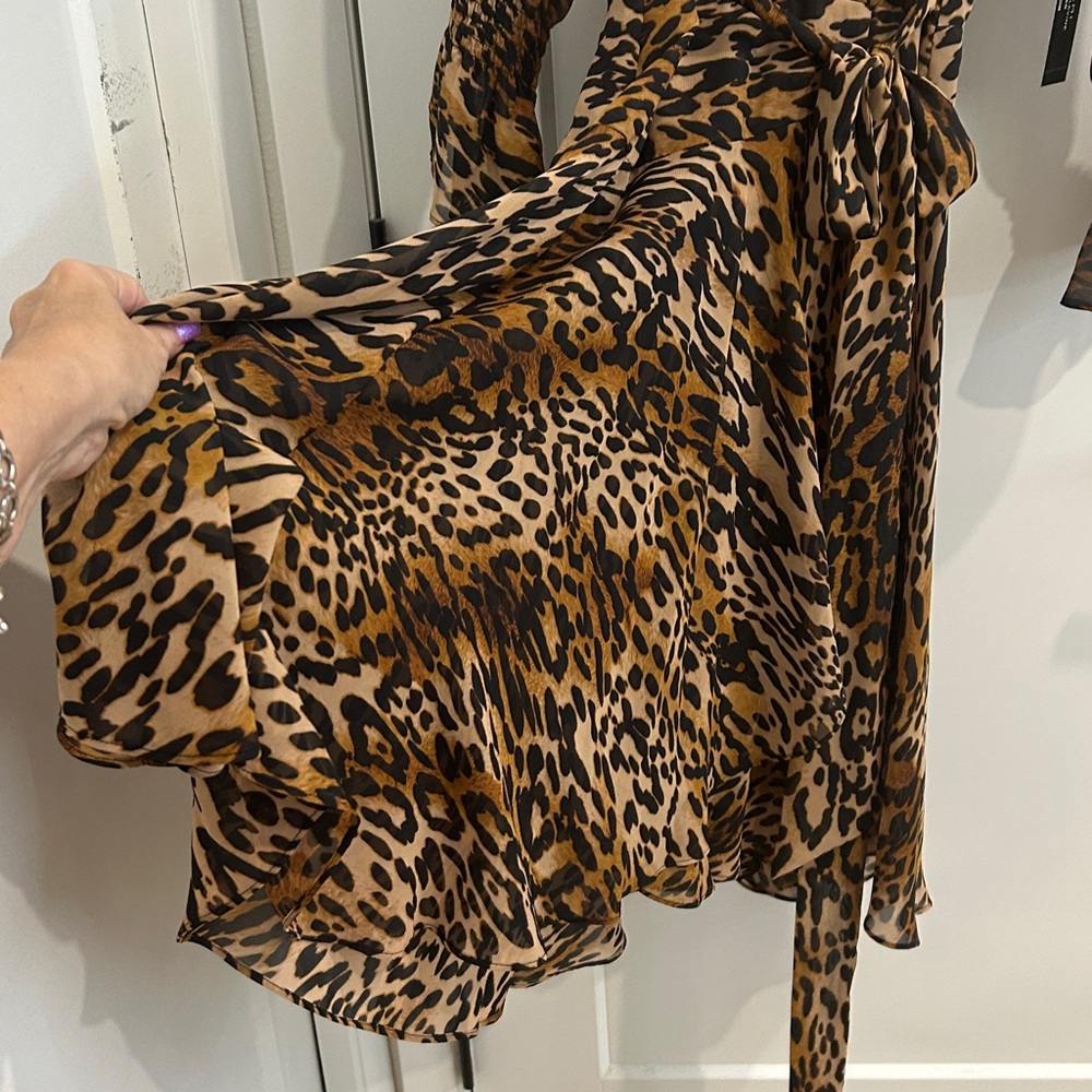 NWT TAHARI ASL Leopard Print Faux Wrap Dress |Size 2 - Picture 6 of 15